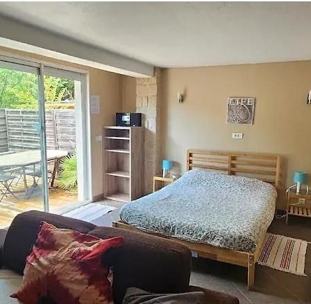 Logement Independant En Campagne Simiane-Collongue Экстерьер фото